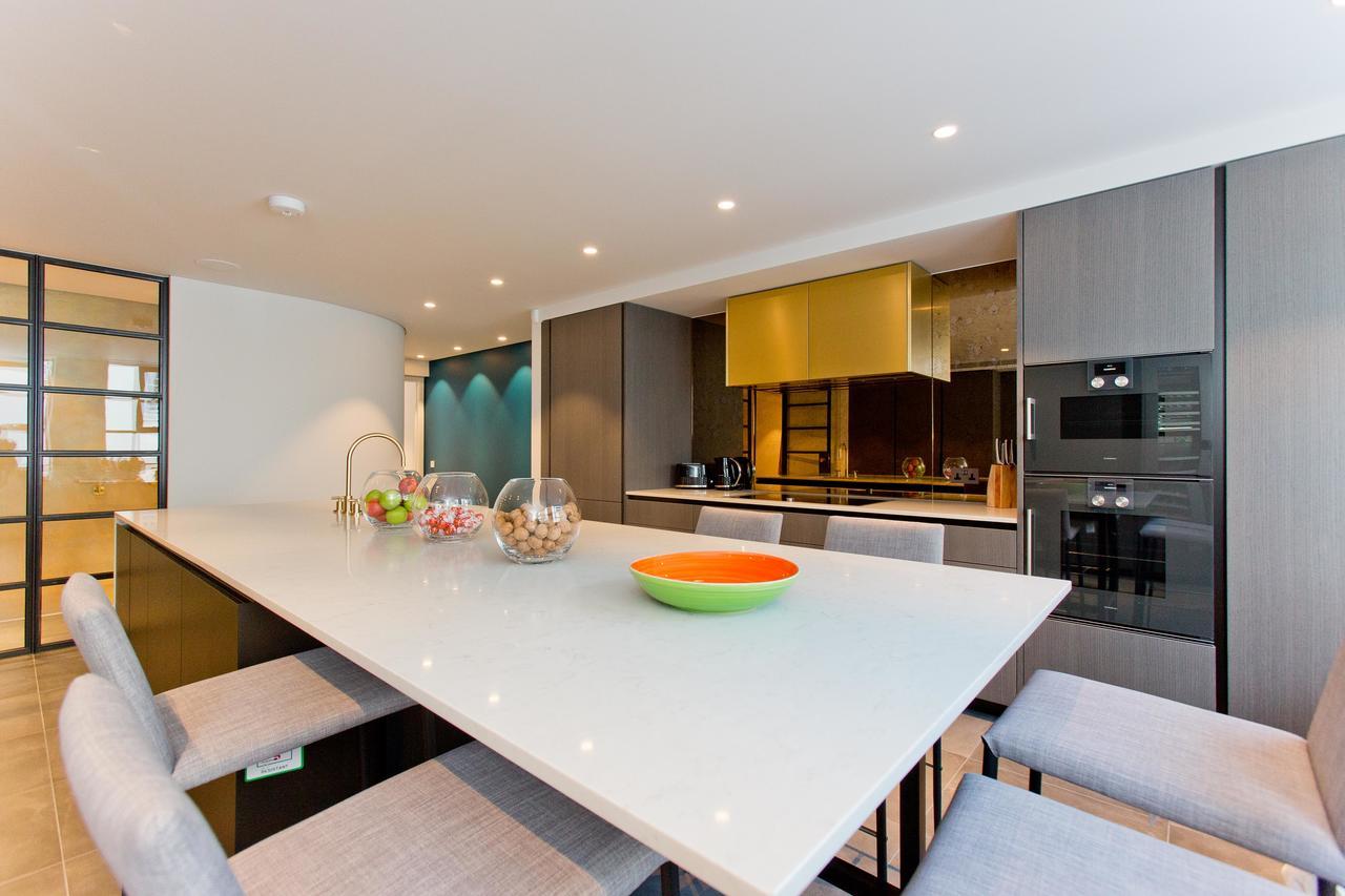 Luxury Royalty Mews Apartment London Bagian luar foto