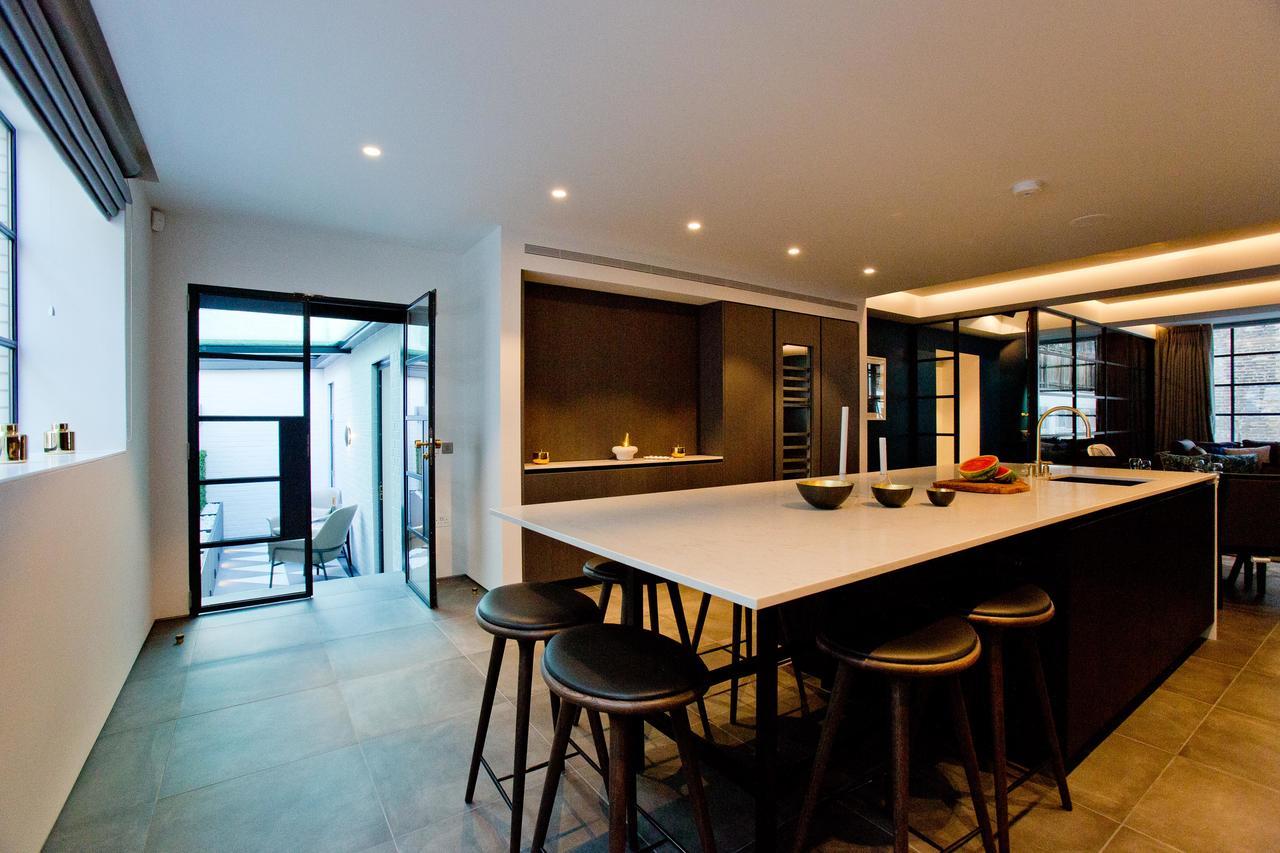 Luxury Royalty Mews Apartment London Bagian luar foto